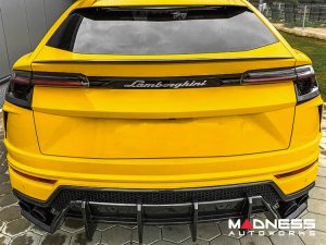 Lamborghini Urus - Tail Light Frame - Carbon Fiber Lamborghini Urus - Tail Light Frame - Carbon Fiber